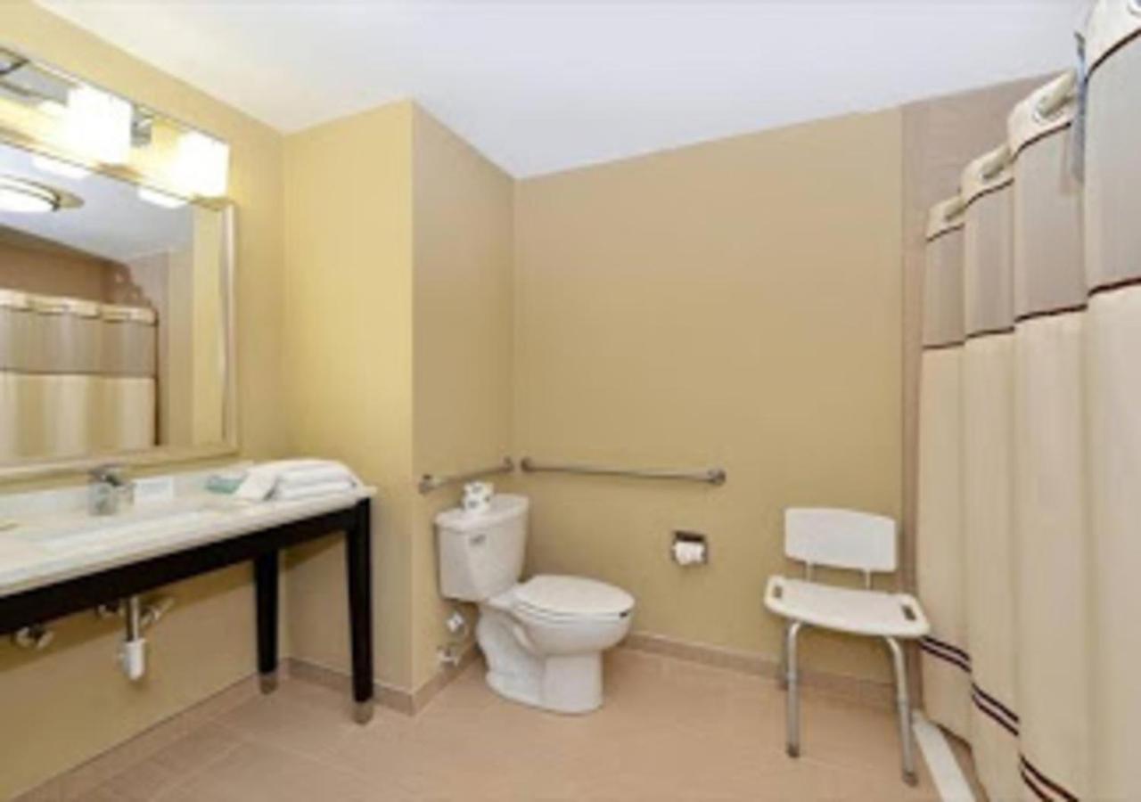 Quality Suites Nashville Airport Eksteriør bilde