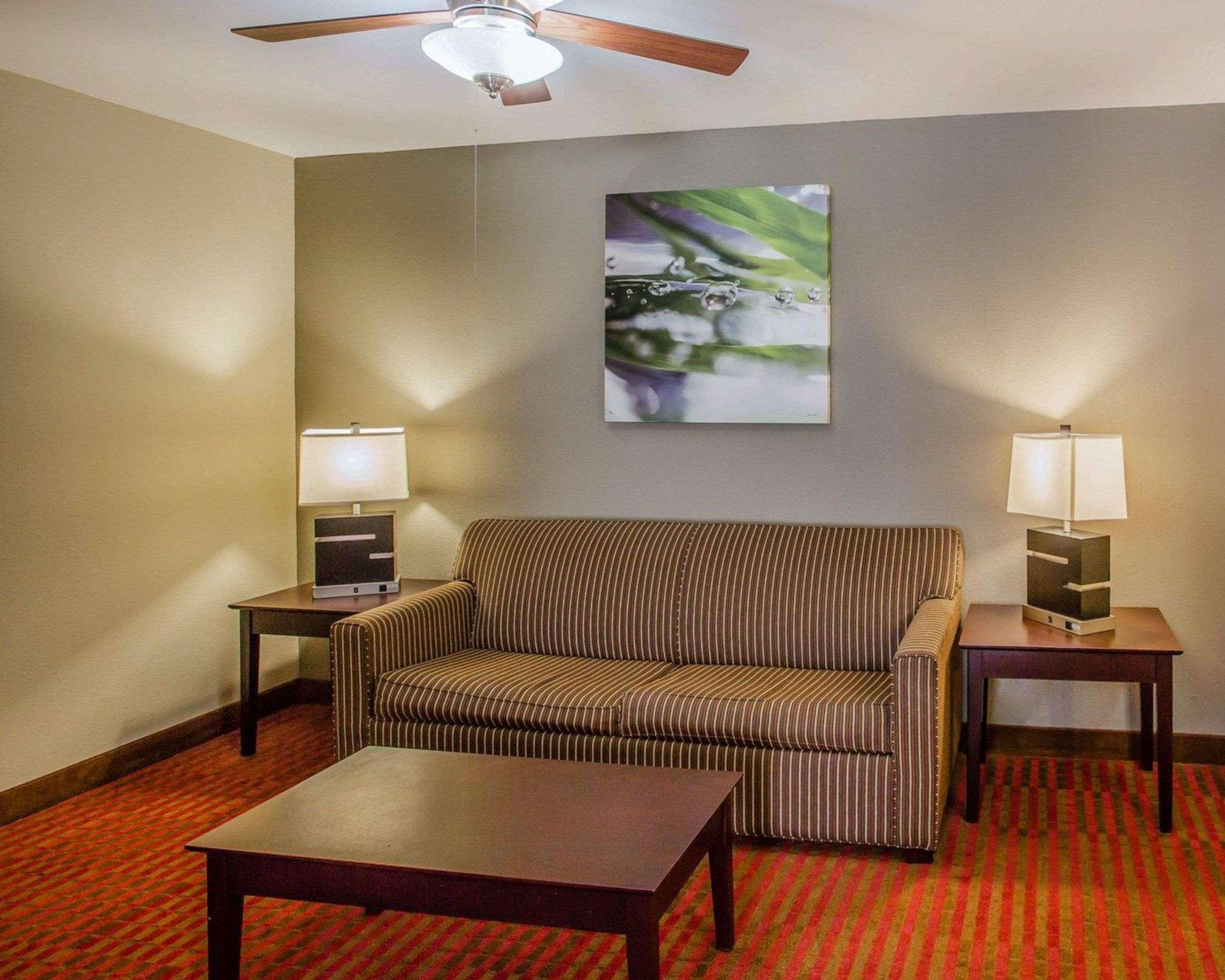 Quality Suites Nashville Airport Eksteriør bilde