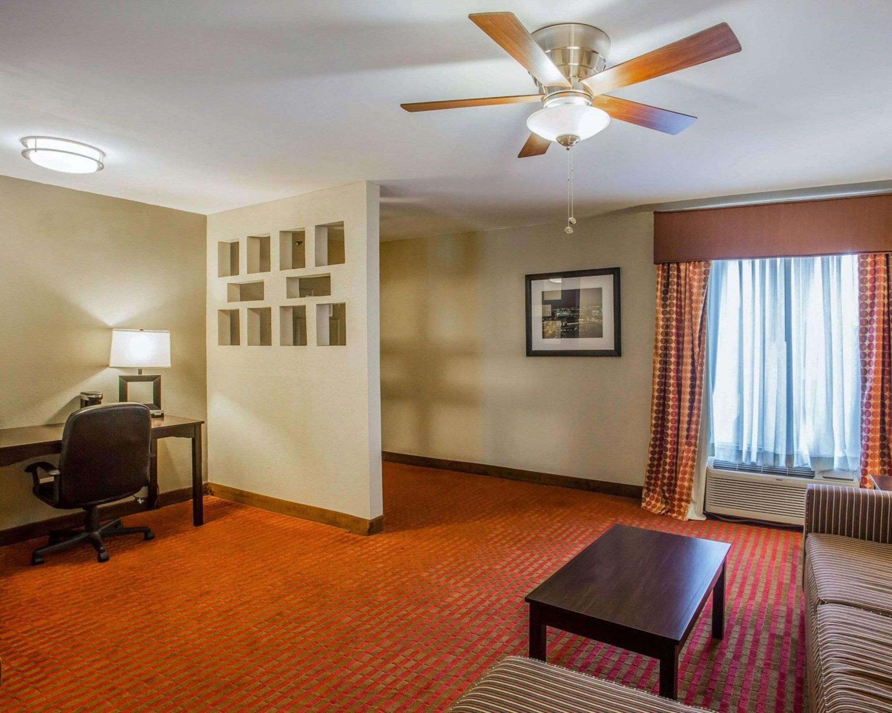 Quality Suites Nashville Airport Eksteriør bilde