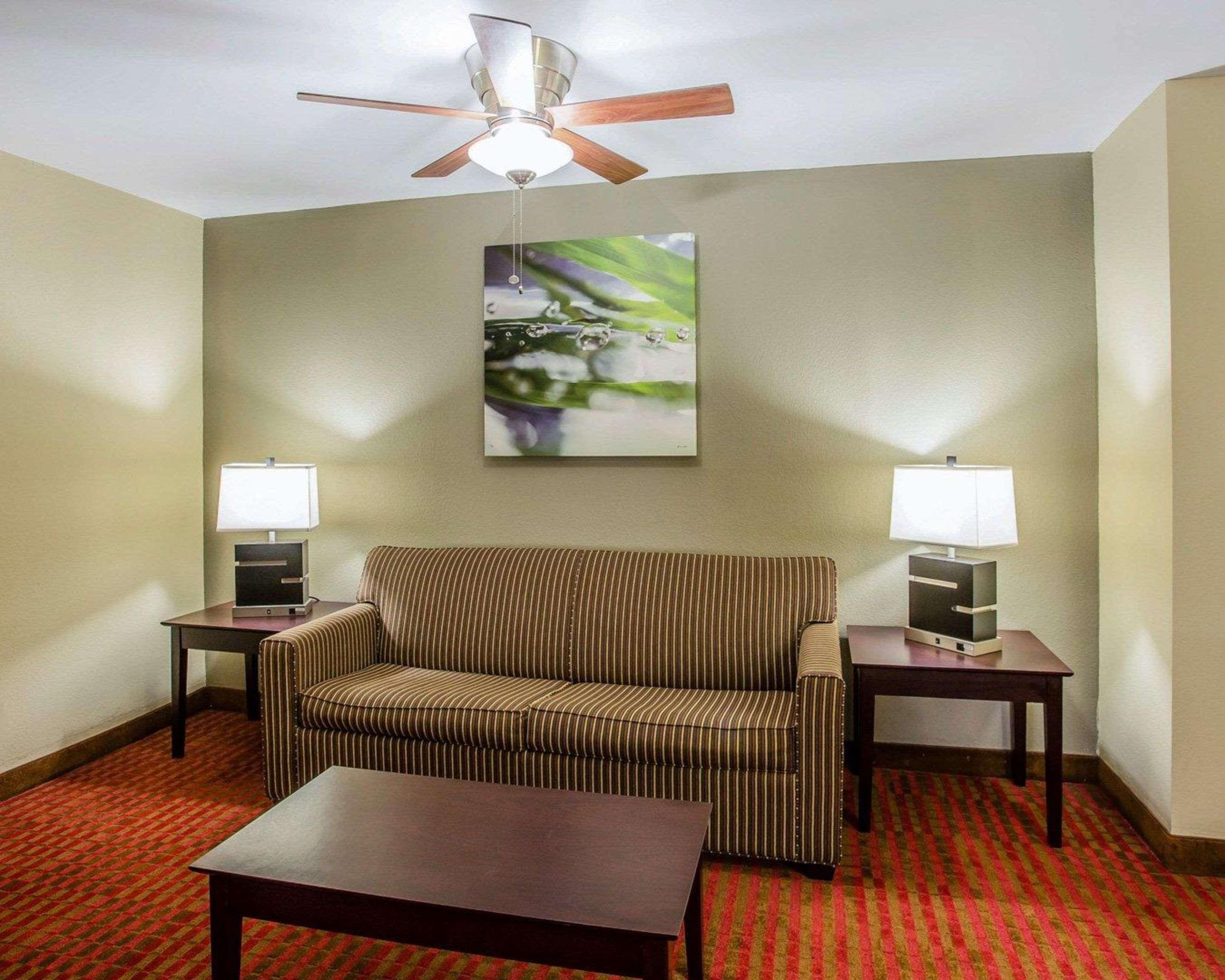 Quality Suites Nashville Airport Eksteriør bilde