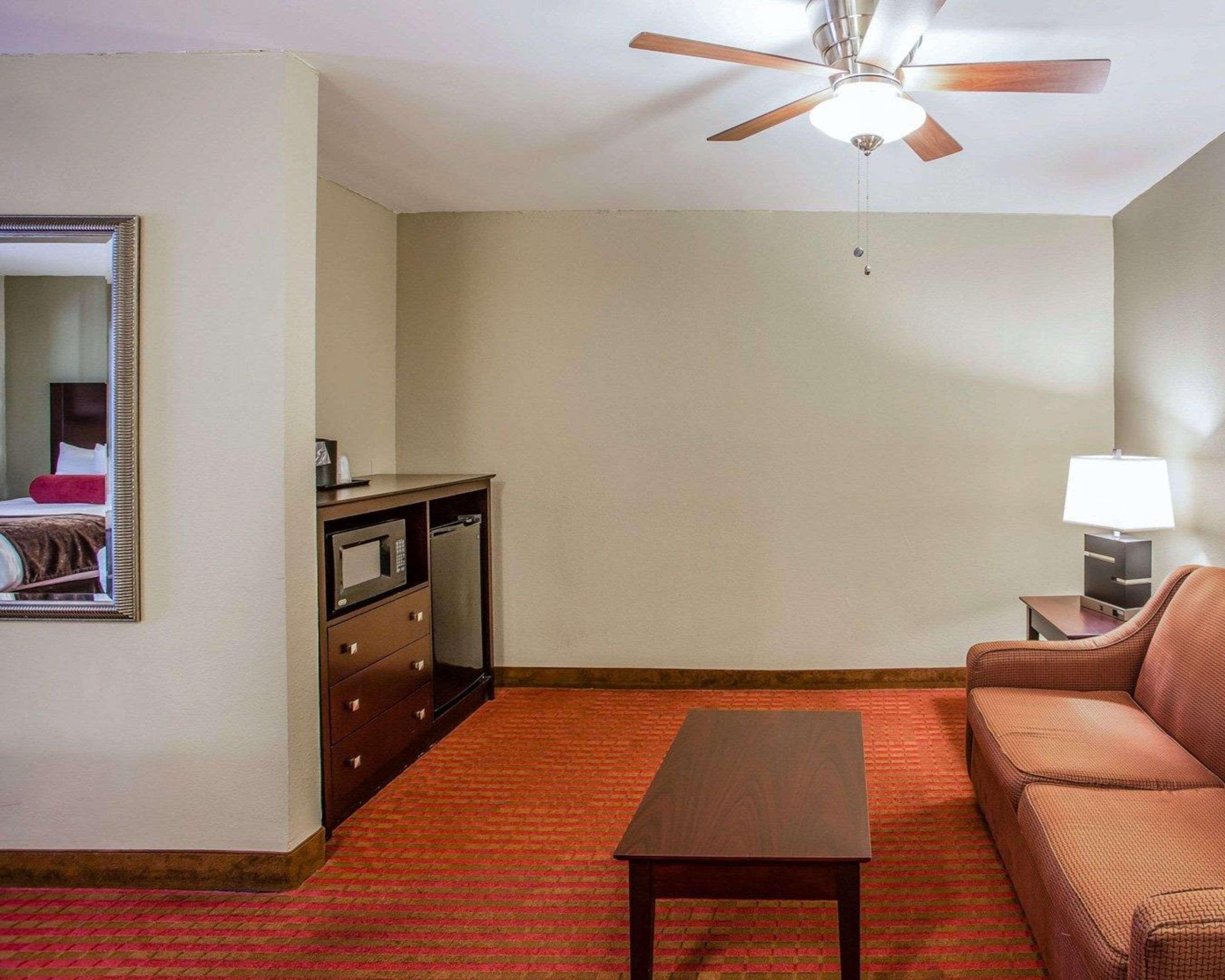 Quality Suites Nashville Airport Eksteriør bilde