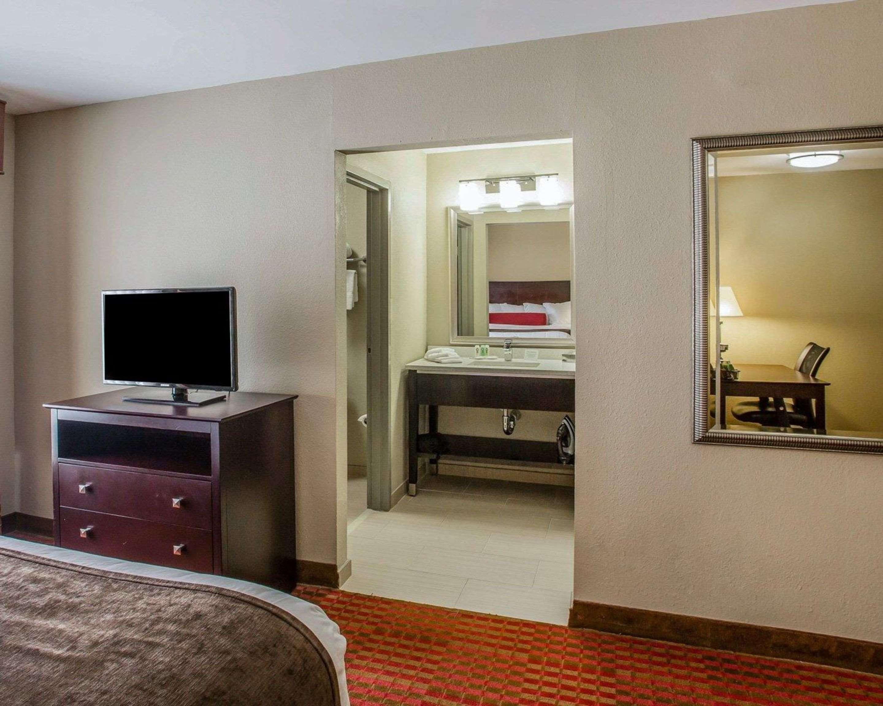 Quality Suites Nashville Airport Eksteriør bilde