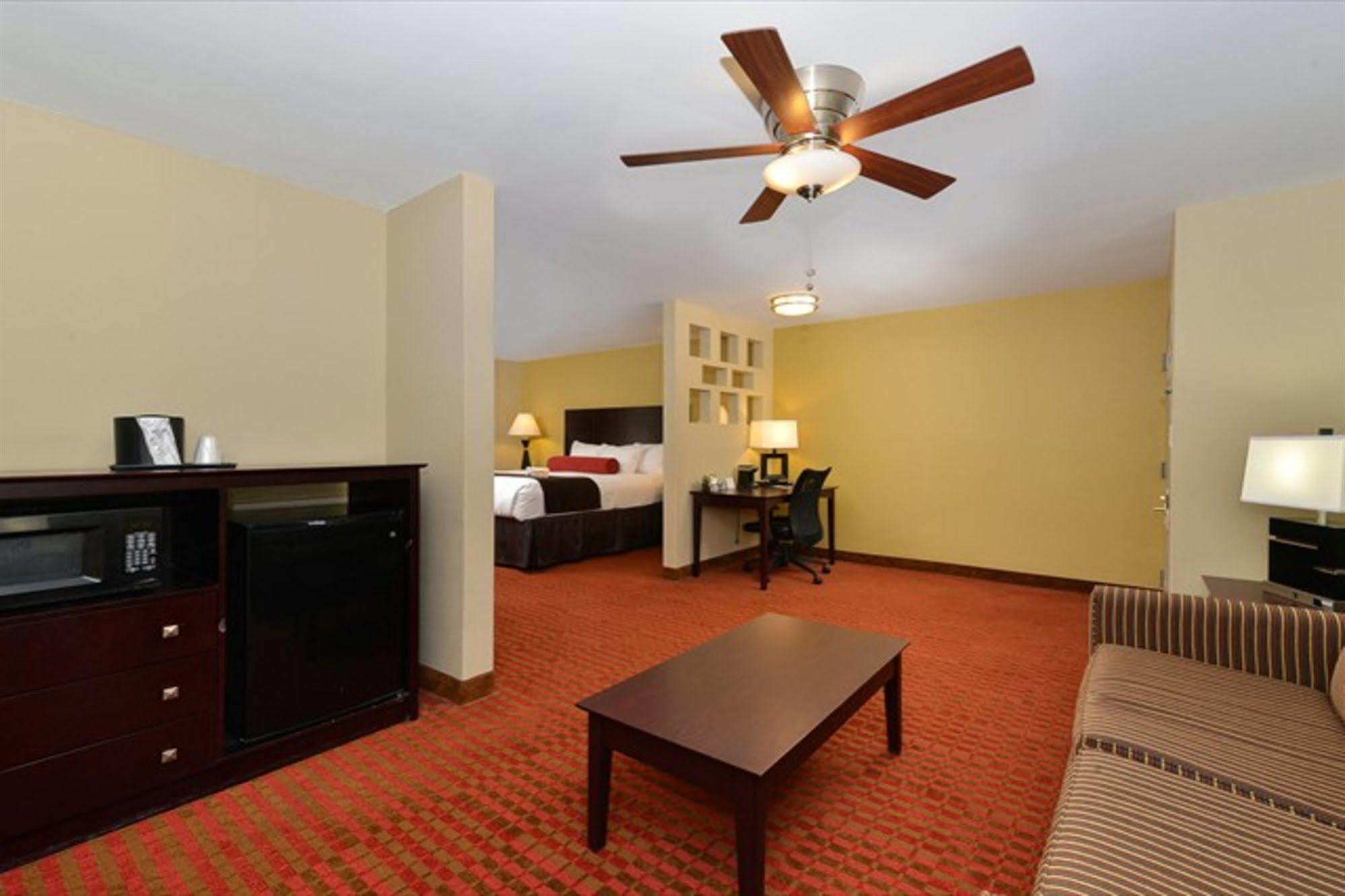 Quality Suites Nashville Airport Eksteriør bilde